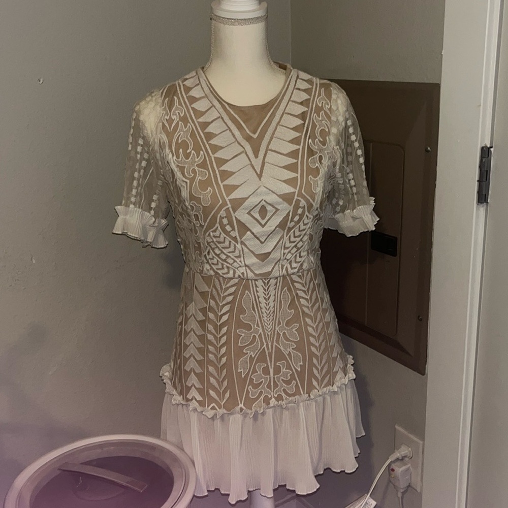 White overlay lace dress with ruffle